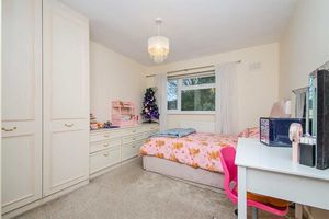 Photo 19- click for photo gallery